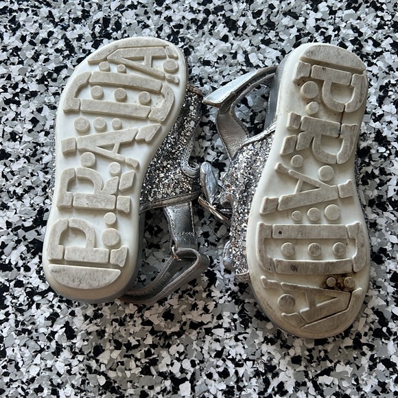 Prada kids - Picture 2 of 3